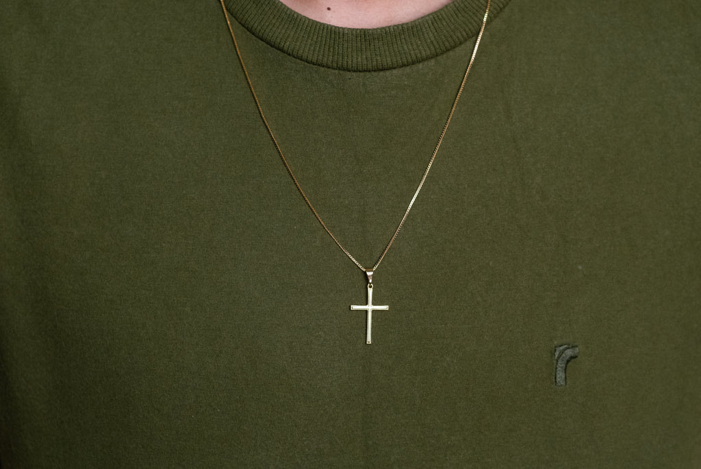 Corrente de Cruz Masculina Banhada a Ouro 18k